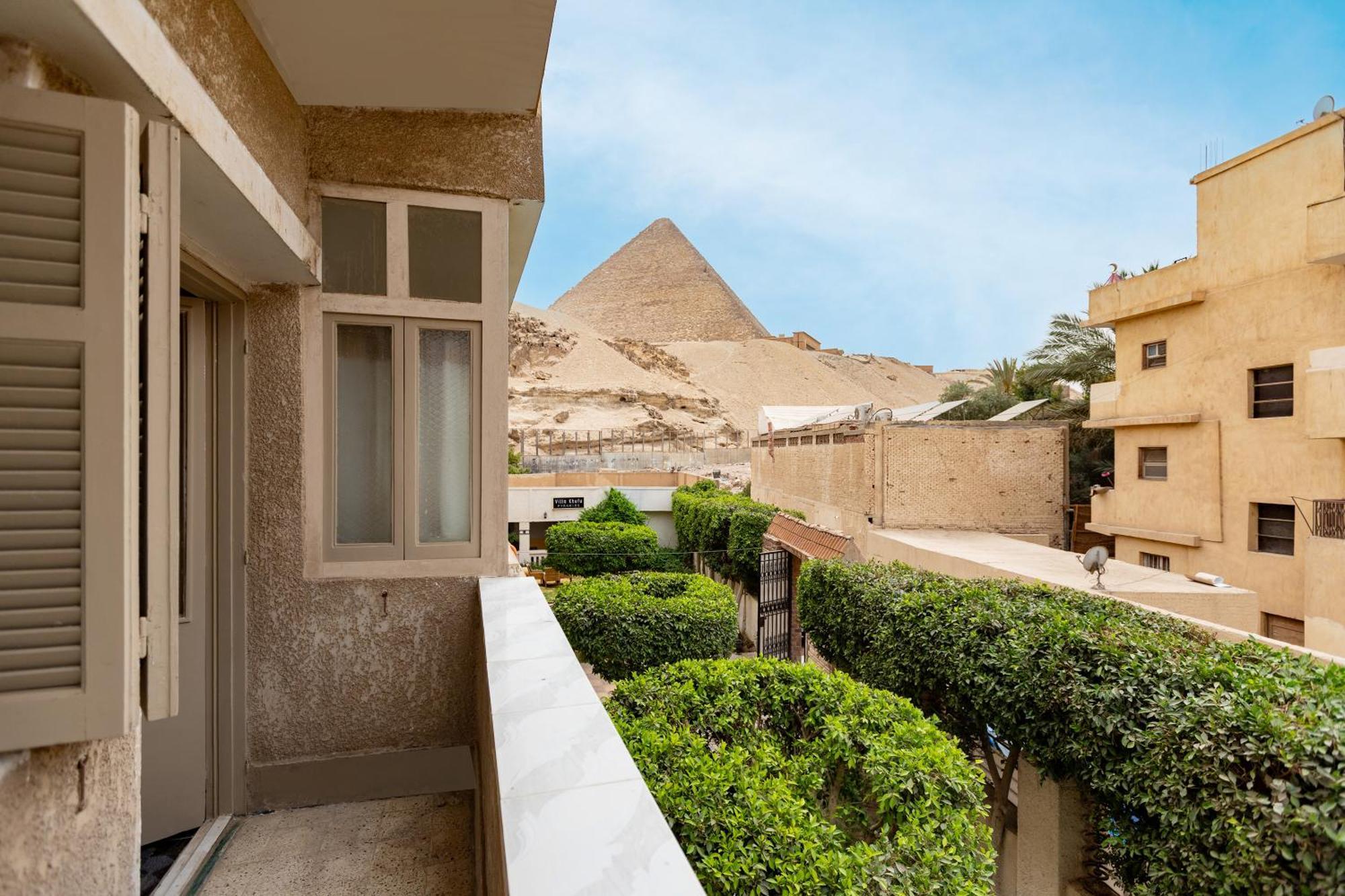 Khufu Pyramids Kafret el-Gabal